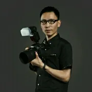 user-avatar