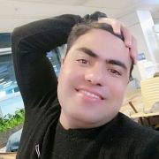 user-avatar