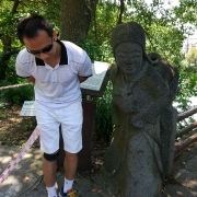user-avatar