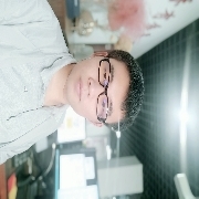 head-img