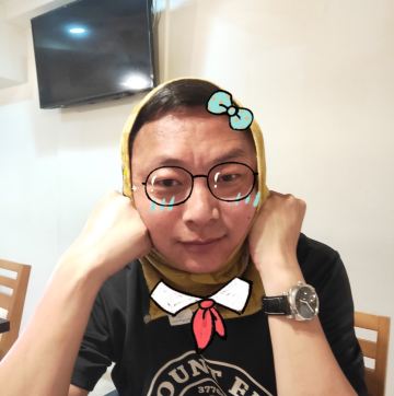 user-avatar