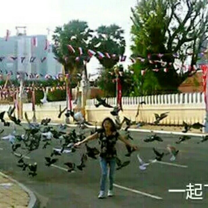 user-avatar
