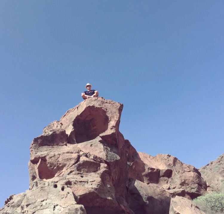 user-avatar