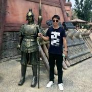 user-avatar