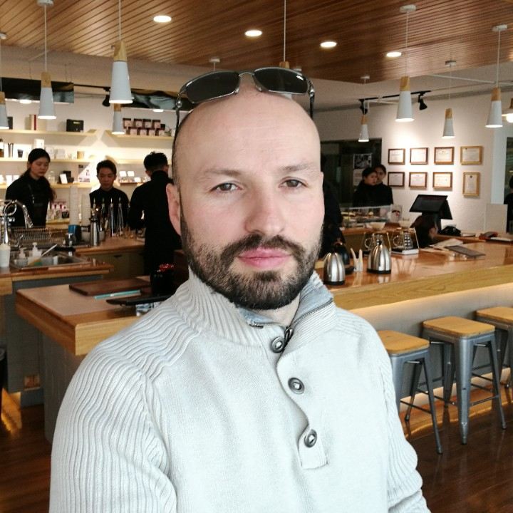 user-avatar