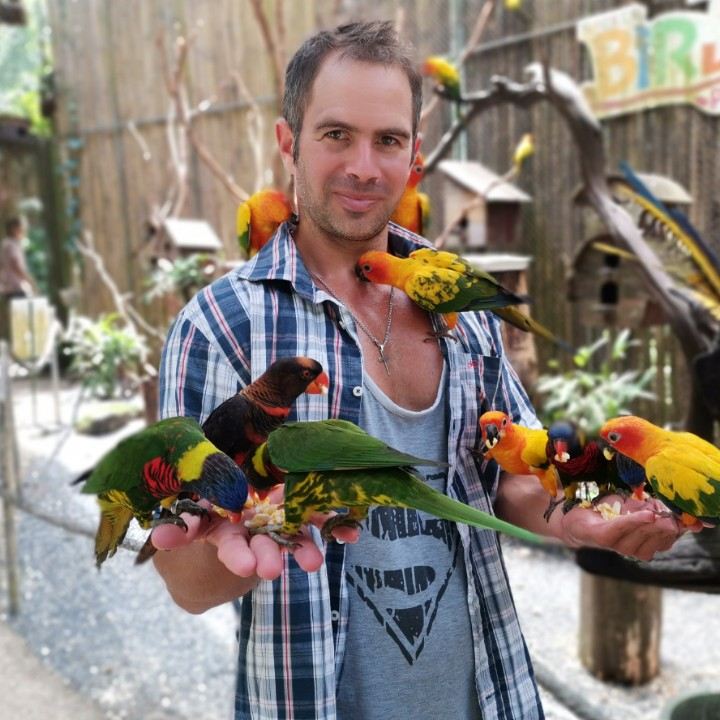 user-avatar