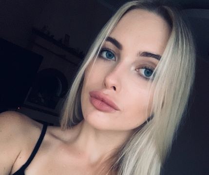 user-avatar