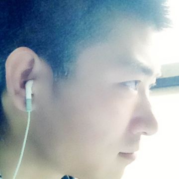 user-avatar