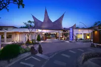 Aston Sunset Beach Resort - Gili Trawangan Các khách sạn gần Paddle Gili