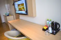 IU Hotel (Zhanjiang Ding Sheng Plaza Affiliated Hospital of Guangdong Medical University)
