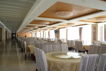 Yongwei Xueyuan Отели рядом с достопримечательностью «Langya Zhuangshi Songxueyi Memorial Hall»