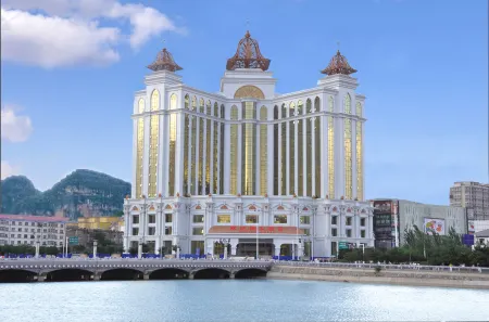 Venice Hotel