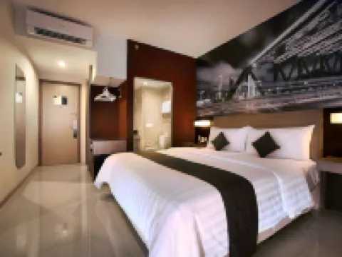 Hotel Neo Candi Simpang Lima - Semarang by Aston Hotels in Gajahmungkur