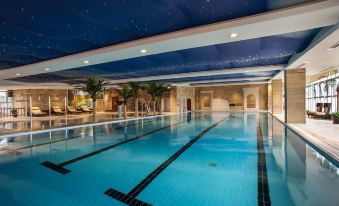 Northern Hotel Shanghai - Housity