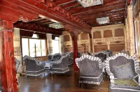 Dejiling Business Hotel