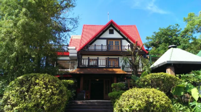 Shangrila Leisure Farming Hotels near Qilan Forest Recreation Area