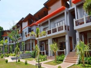 Lanta Intanin Resort