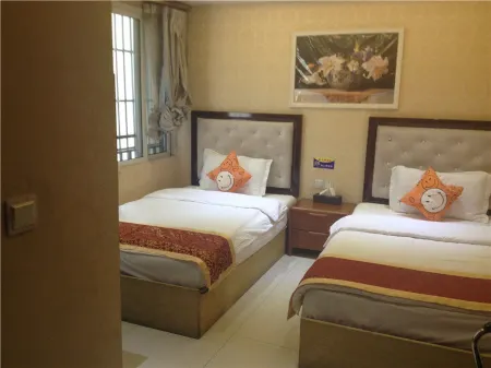 Yilong Hongyuan Hotel