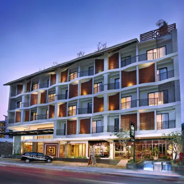 Liberta Seminyak Hotel Hotels near Umalas