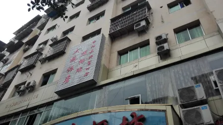 Yunyang Bridge Hotel