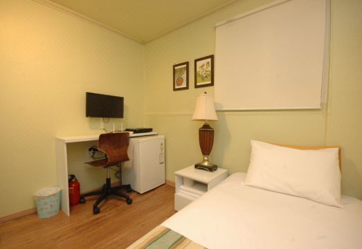 이 레지던스 공용 공간