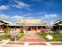 Yangguang Holiday Hotel