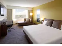 نوفوتيل أوكلاند إليرزايل