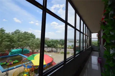 Xiangyuan Longcheng Hotel