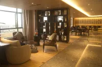 Junlian Huatian International Hotel Hotels in Rucheng