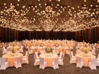 The Westin Xi’an（2-min walk to Giant Wild Goose Pagoda & 15-20min stroll to Shaanxi History Museum） Hotels near Dacien Temple