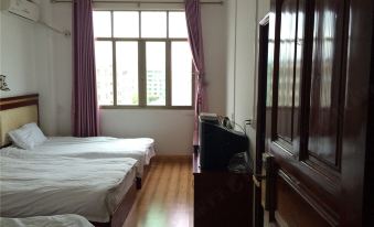 Xunwu Xinri Hotel
