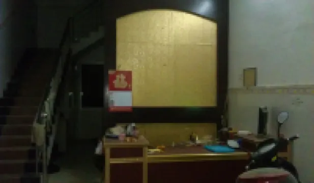 格萊美旅館（貴港市中醫院職業教育中心店）