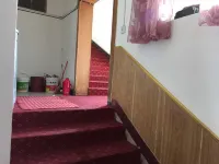 Pu'erbianyuan Hostel Hotels in Gar County