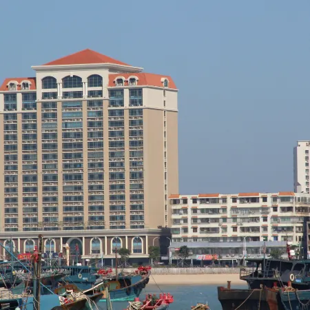 Century Seaview Hotel