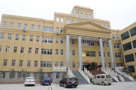 Kaibin Hotel Отели в г. Чженьпин