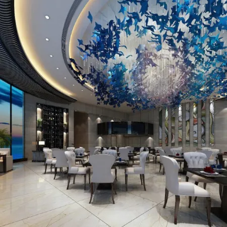 Huaqiao Hotel