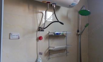 Yiliang Headspring Hotel