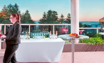 Rydges Cronulla Beachside, an EVT hotel