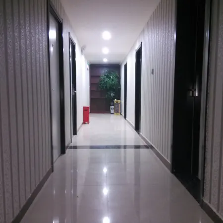 Tangyin Sunshine Express Hotel