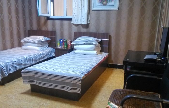 大安南湖ホテル