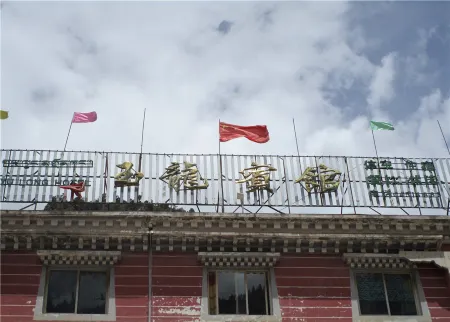 Jiangda Yulong Hotel Отели рядом с достопримечательностью «Народное правительство Цзянда»