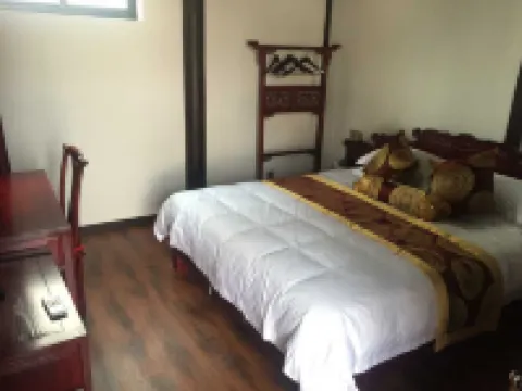 Cixi Zhenhurenjia Chinese Inn