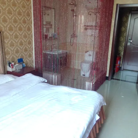 Tonghua Haihui Business Hotel