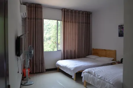Chishui Yiyuan Mountain Villa Farm Stay