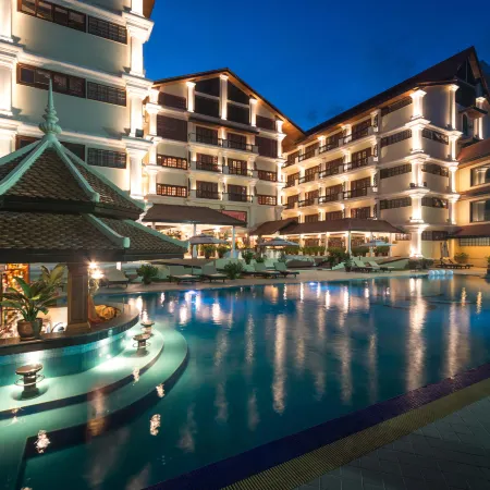Regency Angkor Hotel Отели рядом с достопримечательностью «Пном Бакхенг»