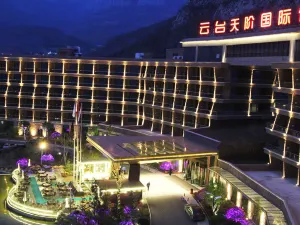 Tiantai Yunjie International Hotel
