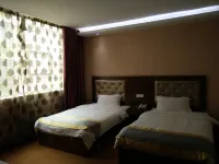 Cengong Ying Jena Business Hotel