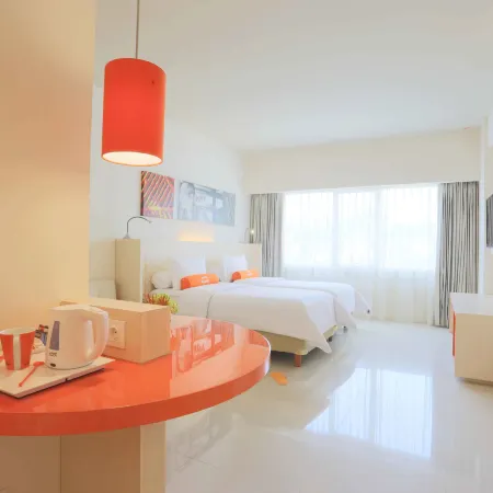 Harris Hotel & Conventions Ciumbuleuit - Bandung Отели рядом с достопримечательностью «Парк развлечений Dago Dreampark»
