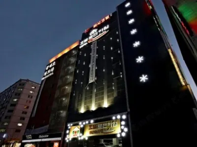 Rosenheim Hotel dekat Korea Aerospace University