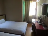 平昌漢城商務賓館 - 宠物友好
